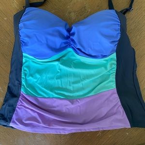 Free country swim top